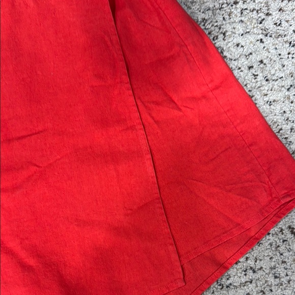 Old Navy Red Skorts with Tailored Design - Picture 2 of 6